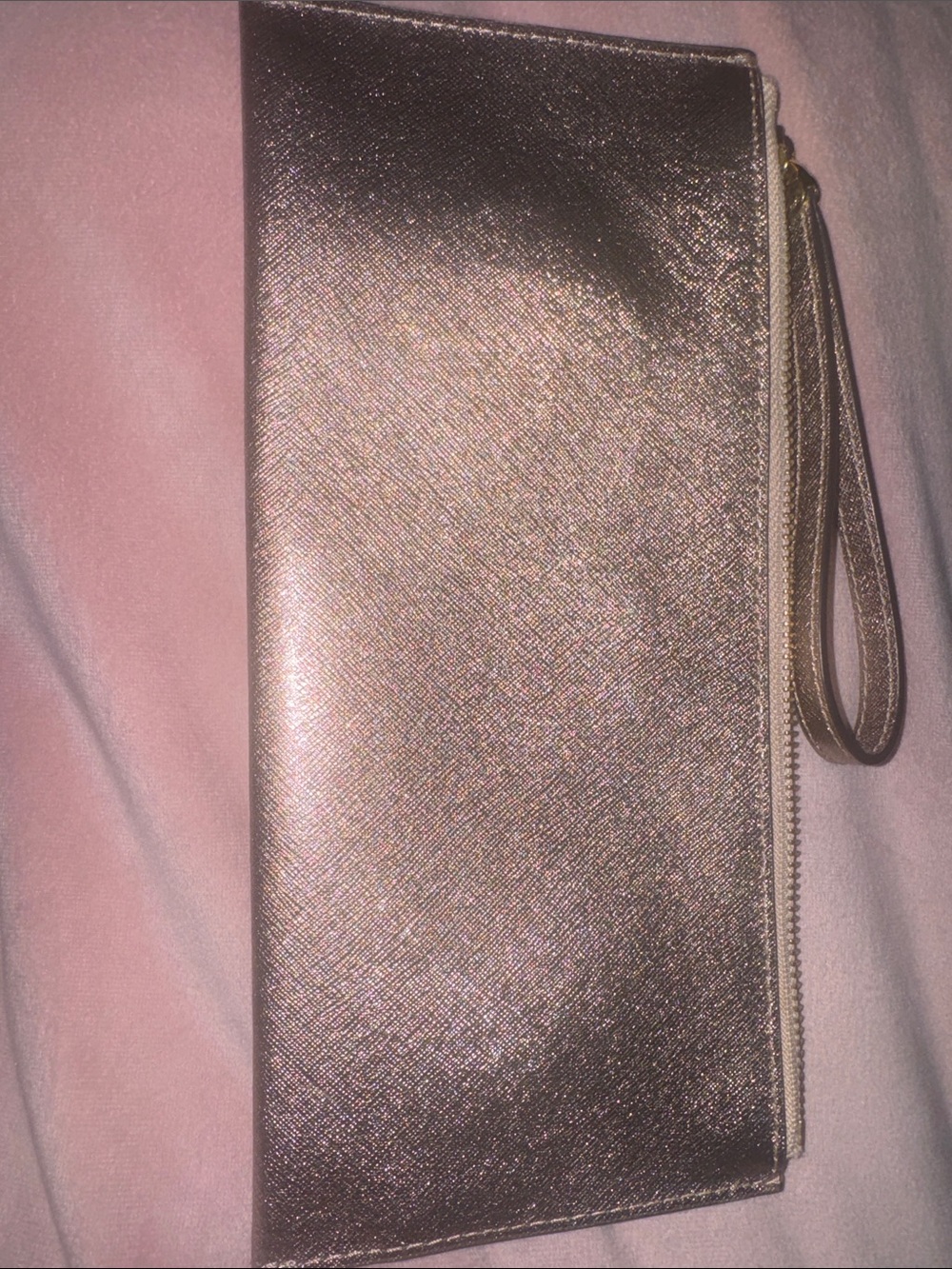 Henri Bendel rose gold long wristlet EUC - Picture 4 of 4